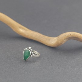 Srebrny pierścionek z zielonym onyksem