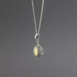 Srebrny naszyjnik z opalem etiopskim