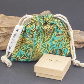 Mały woreczek na biżuterię - szmaragd