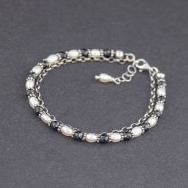 Bransoletka z pereł i spinelu