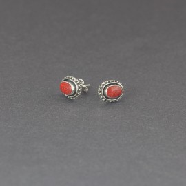 Srebrne sztyfty z koralem