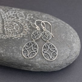 Srebrne ażurowe kolczyki