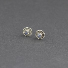 Srebrne sztyfty z kamieniem księżycowym