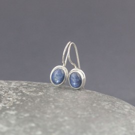 Srebrne kolczyki z szafirem gwiaździstym