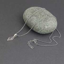 Srebrny naszyjnik z granatem