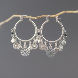 Srebrne kolczyki w stylu boho