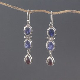 Srebrne kolczyki z iolitem i granatem