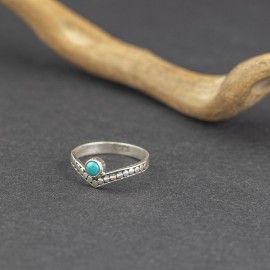 Srebrny pierścionek z turkusem