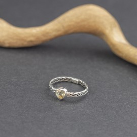 Srebrny pierścionek z cytrynem