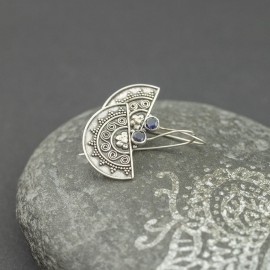 Srebrne kolczyki z szafirem