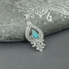 Srebrny wisiorek z turkusem