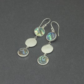 Srebrne kolczyki z muszlą paua