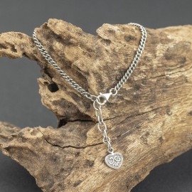 Srebrna bransoletka z serduszkiem