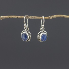 Srebrne kolczyki z szafirem