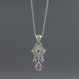 Srebrny wisiorek z ametystem