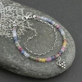 Srebrna bransoletka z kamieni szafiru