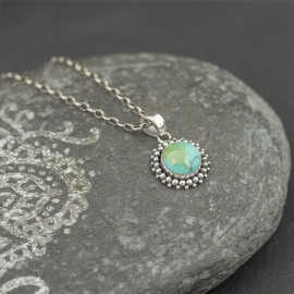 Srebrny wisiorek z turkusem