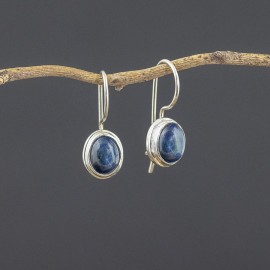 Srebrne kolczyki z szafirem gwiaździstym